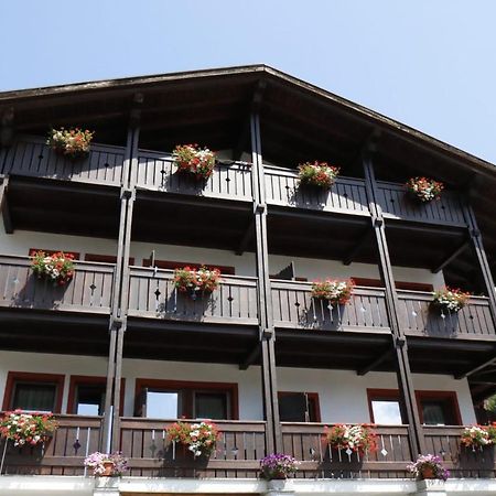 Hotel La Palu بينْسولُ المظهر الخارجي الصورة